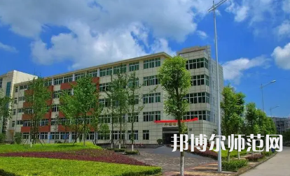 2023年重慶師范大學(xué)涉外商貿(mào)學(xué)院廣播電視編導(dǎo)專業(yè)介紹